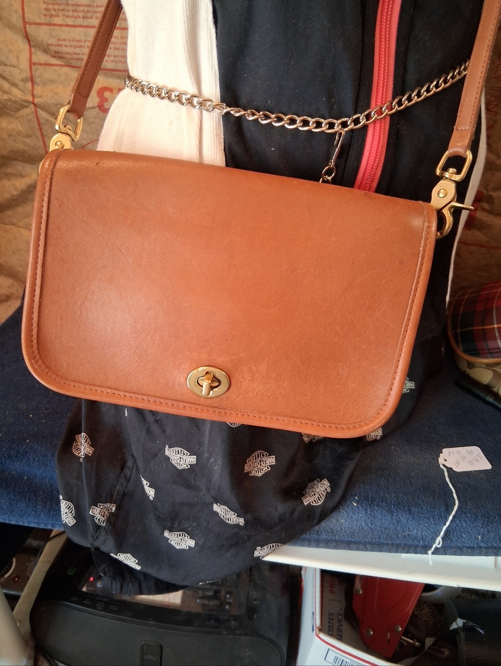 Vintage Coach All Leather  Pocket Purse - Picture 9 of 11